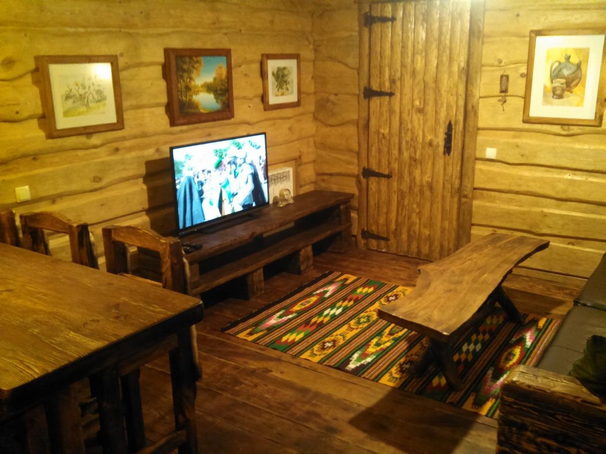 Гостинний Двір На Хуторі Хрещатик Extérieur photo