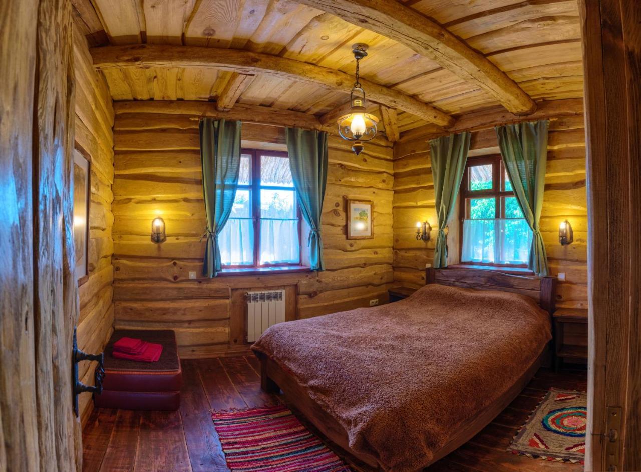 Гостинний Двір На Хуторі Хрещатик Extérieur photo