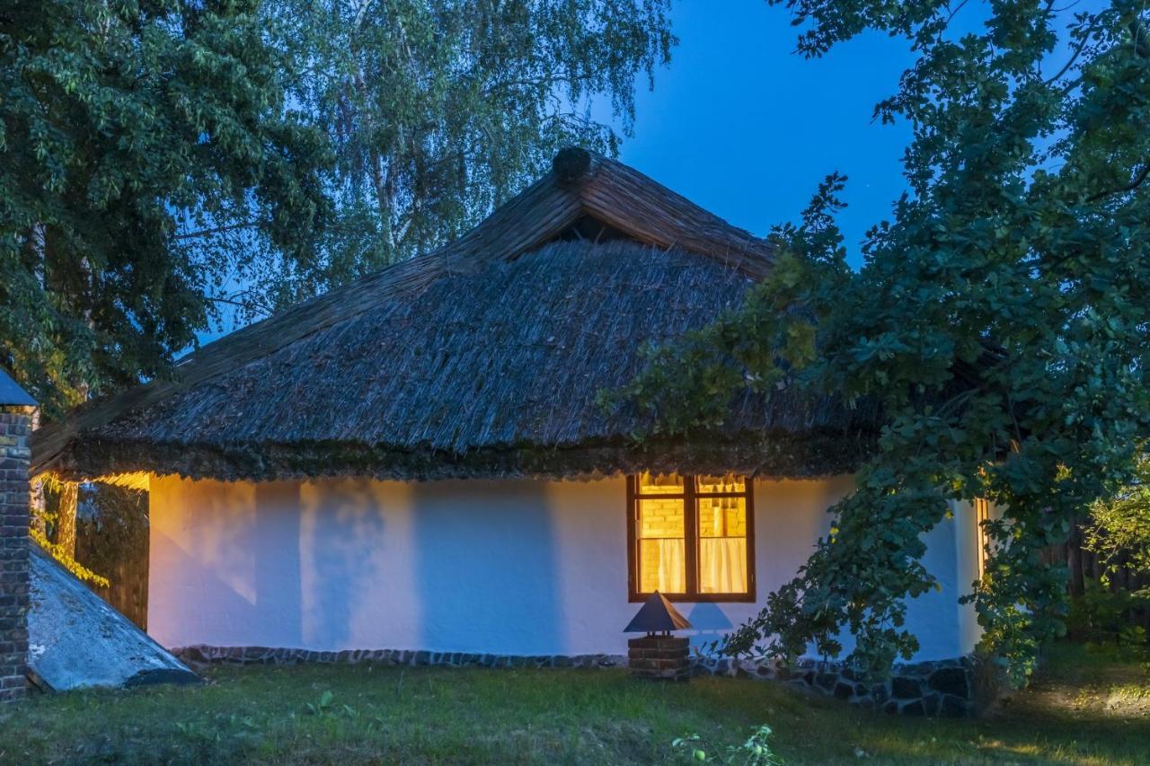 Гостинний Двір На Хуторі Хрещатик Extérieur photo