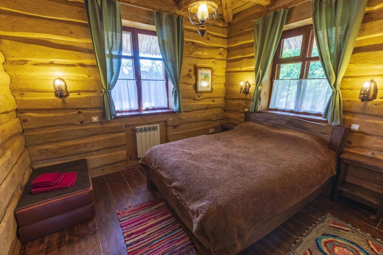 Гостинний Двір На Хуторі Хрещатик Extérieur photo